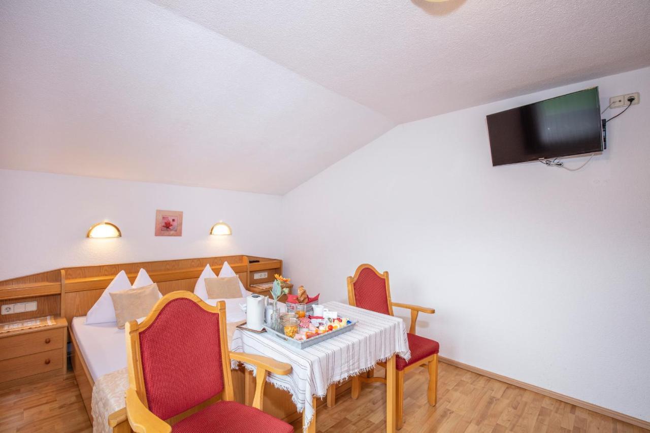 Double Room,1022338393:JPEG